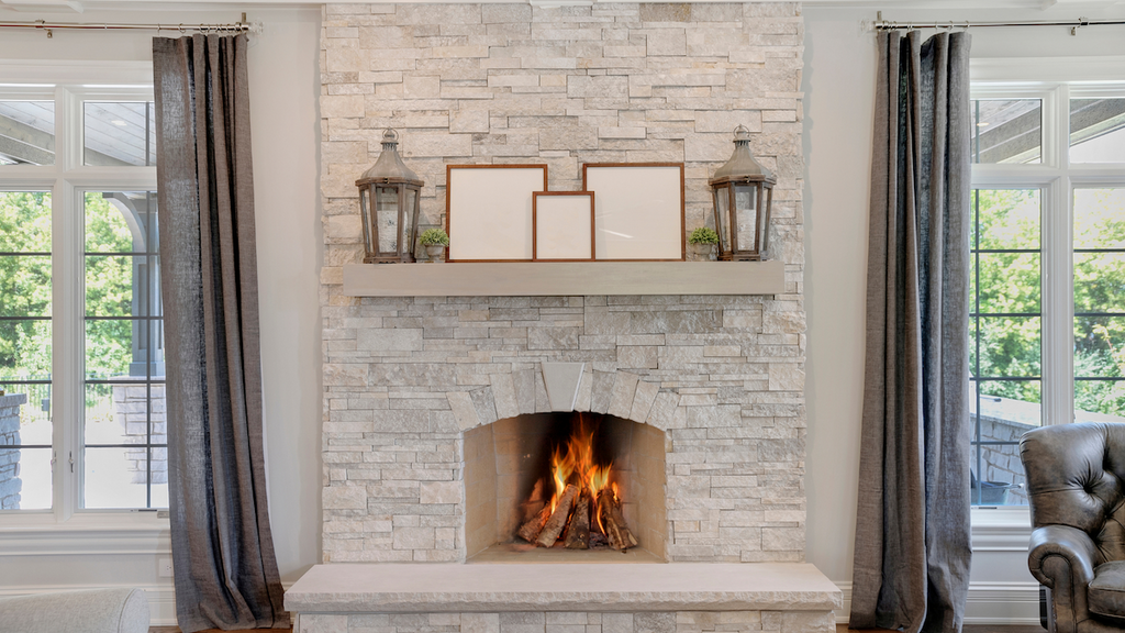 3 Tips for Transitioning your Fireplace Mantel from Fall to Winter
